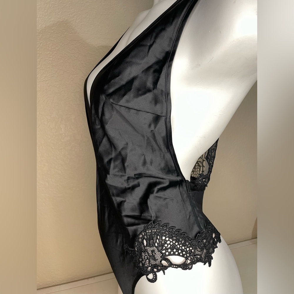 Victoria’s Secret Bodysuit Very Sexy Bodysuit VS Lingerie VS Dragon Teddy 🆕🌙 🐉 - Picture 3 of 14
